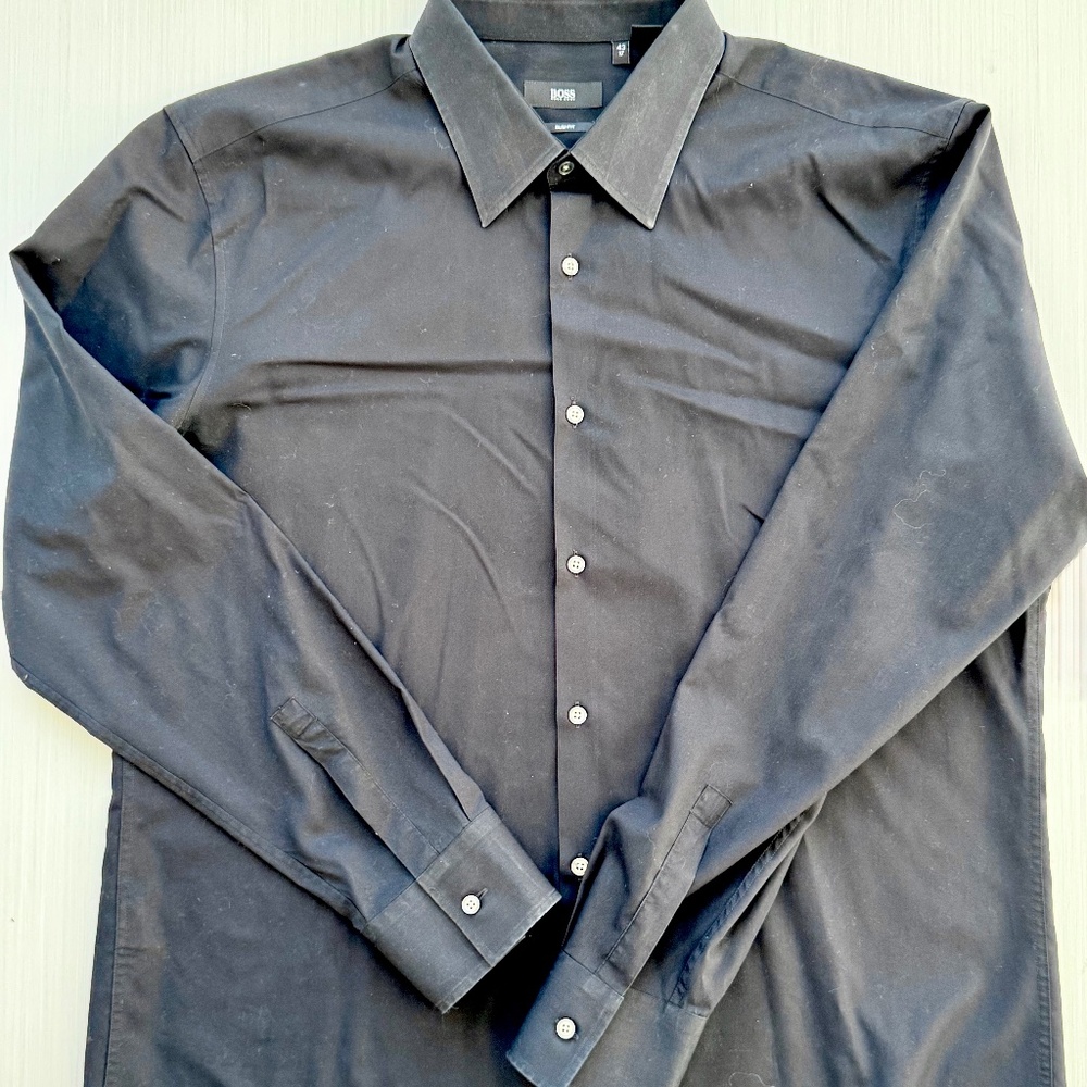 Men’s Boss button down